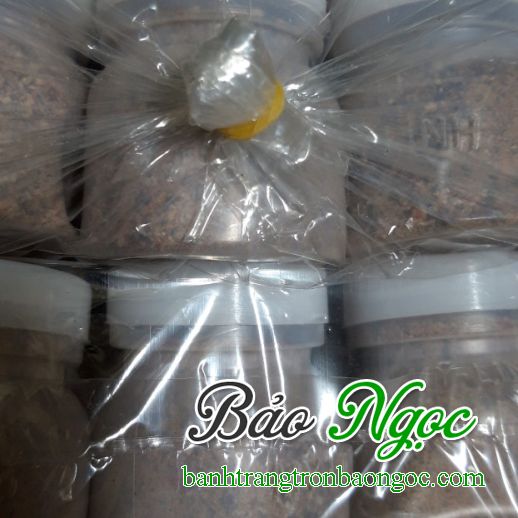 MUỐI TIÊU LỐP LỐC 12 hủ  nắp trắng