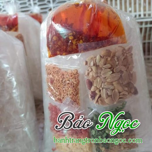 Bánh thập cẩm trắng (duy)